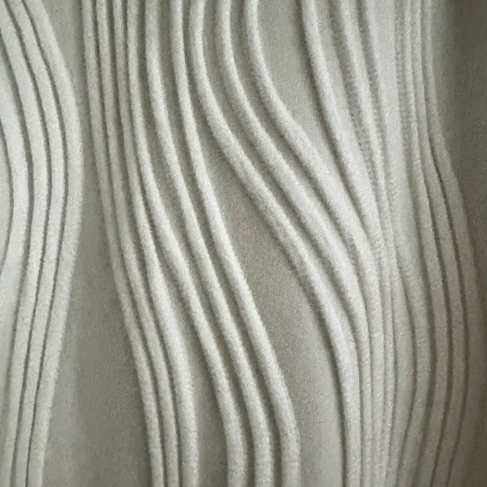 White detail tank top - Picture 5 of 7